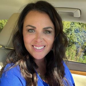 Meet your Posher, Brooke